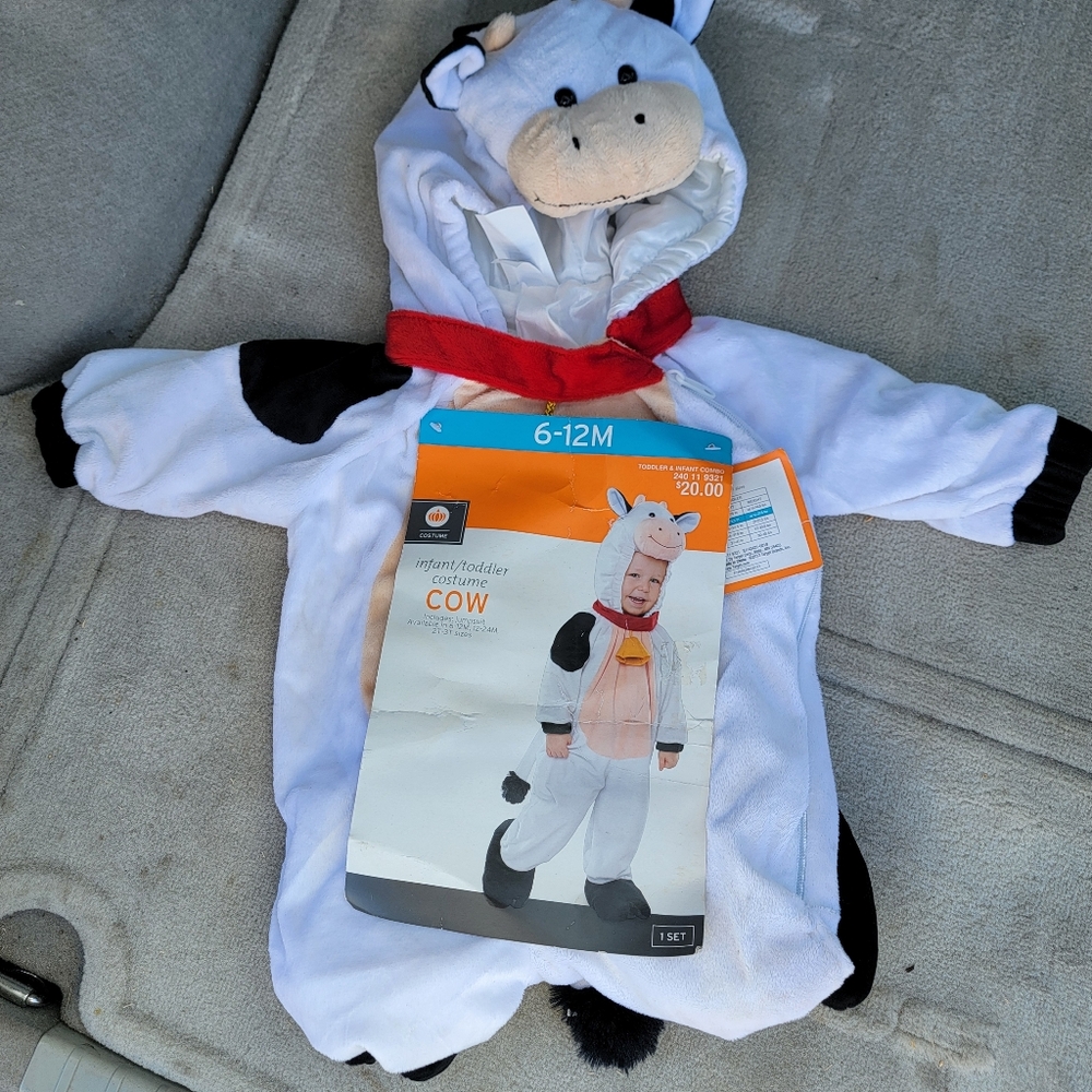Cow Costume - Picture 1 of 5